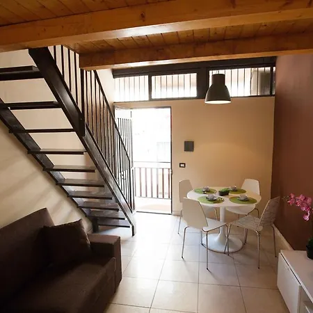 3 Wood Lofts * Catania